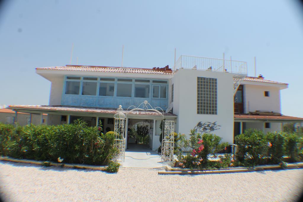 Lapis Port Surf Hotel อาเลอเจอติ ห้อง รูปภาพ