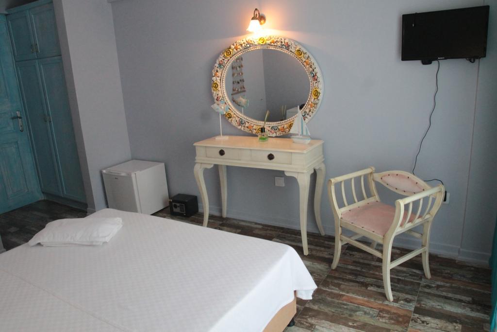 Lapis Port Surf Hotel อาเลอเจอติ ภายนอก รูปภาพ